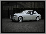 Rolls-Royce Phantom, V12